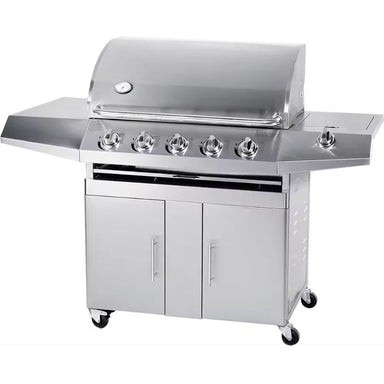 Expertly crafted with 5 powerful burners, this gas BBQ grill comes complete with a cover that will protect your investment for years to come. 